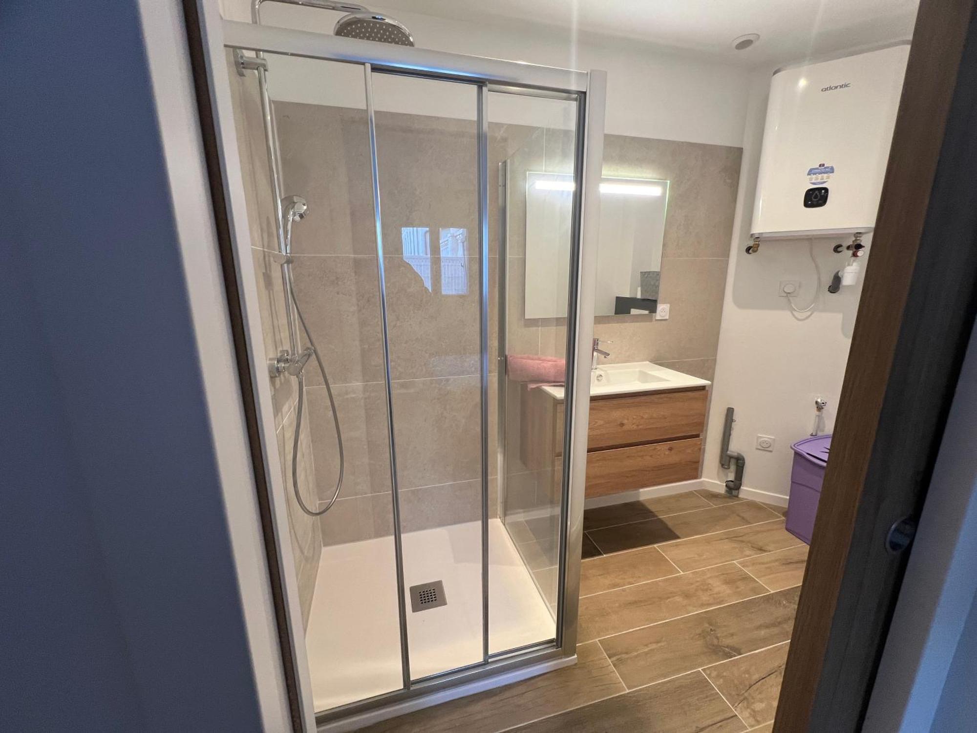 Maison T2 Avec Jaccuzi Wifi Parking